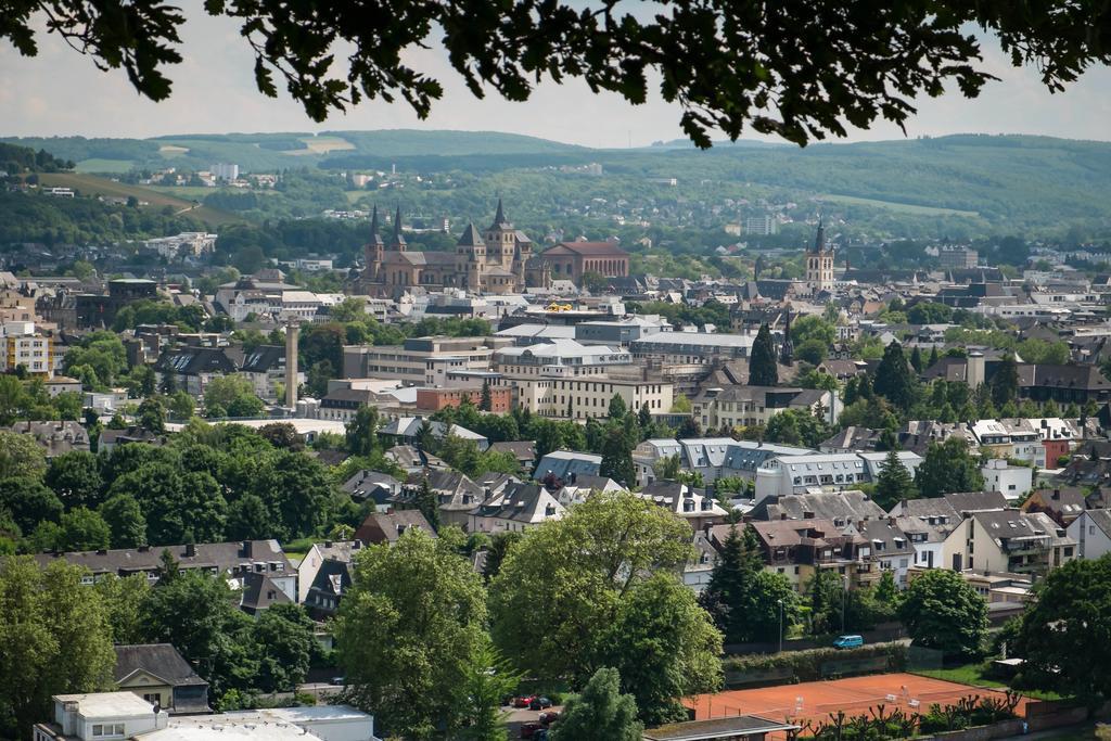 Ferienwohnung Kirchturmblick Euren トリーア エクステリア 写真